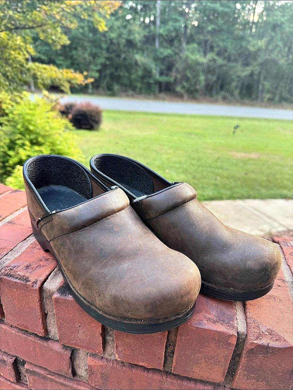 Dansko Professional Clogs Oiled Leather Brown Clogs size 42